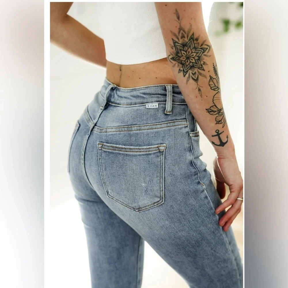 New Risen Summer Days High Rise Light Vintage Wash Straight Leg Jeans 3XL - Picture 4 of 13